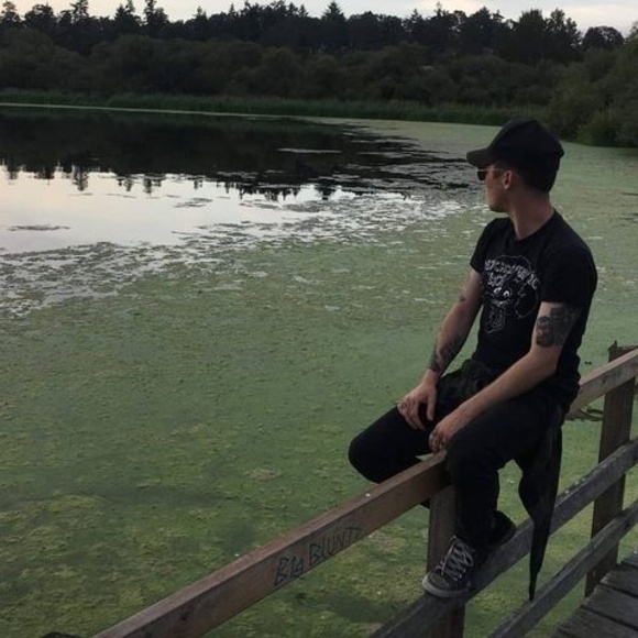 Meet your Posher, Jackson - Picture 1 of 1